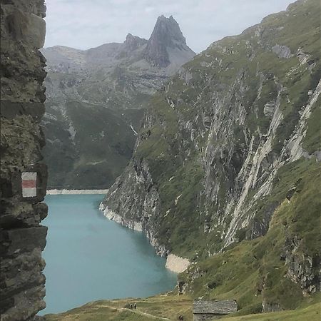 Dachwohnung Unterem Hoereli Vals Exterior foto
